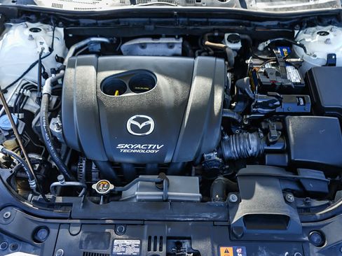 Used 2015 MAZDA MAZDA3 i Touring FWD image 25