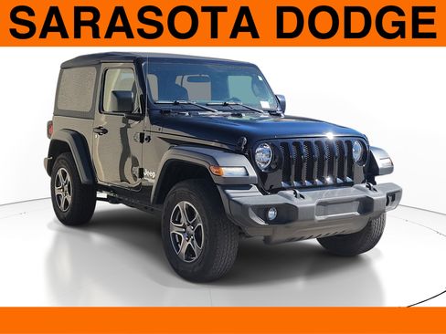 Used 2018 Jeep Wrangler Sport image 1