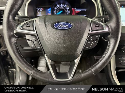 Used 2017 Ford Edge SEL w/ Equipment Group 201A FWD image 24