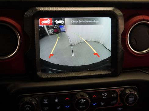 Used 2023 Jeep Wrangler Unlimited Rubicon 4xe AWD/4WD image 34