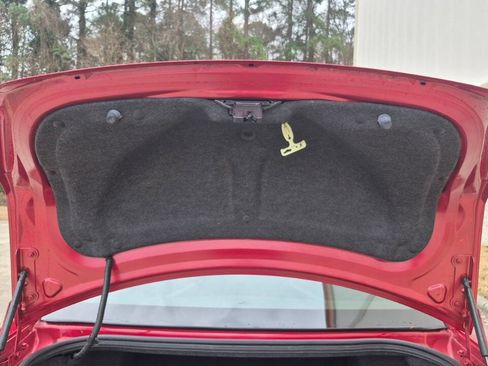 Used 2010 Ford Taurus SHO image 37