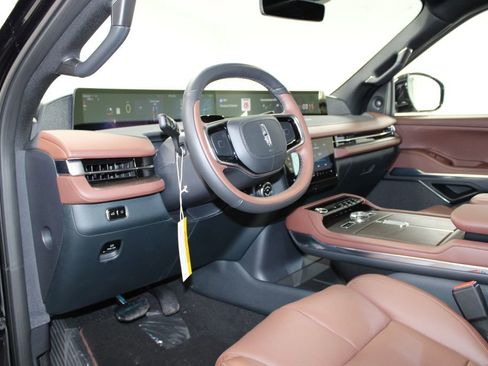 New 2026 Lincoln Navigator L Reserve image 25