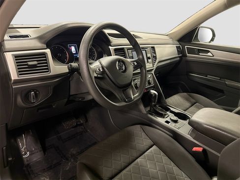 Used 2018 Volkswagen Atlas S image 9