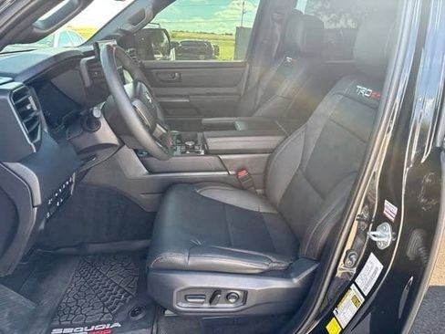 Used 2026 Toyota Sequoia TRD Pro AWD/4WD image 28