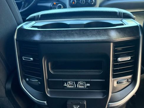 Used 2019 RAM 1500 Big Horn AWD/4WD image 41