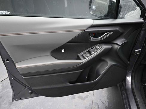 New 2026 Subaru Crosstrek 2.5i Limited w/ Popular Package #3A image 7