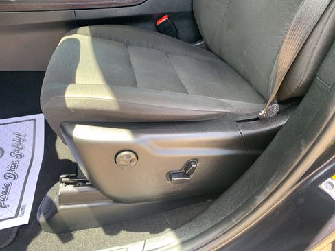Used 2025 Dodge Durango GT RWD image 15