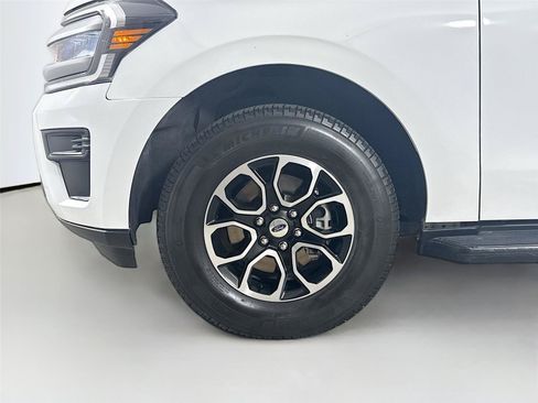 Used 2023 Ford Expedition Max XL RWD image 24