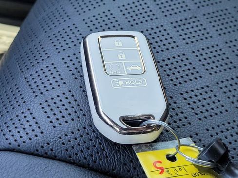 Used 2021 Honda Passport EX-L image 25