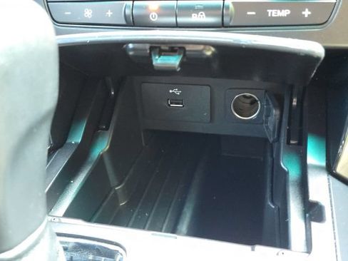 Used 2017 Ford Explorer FWD image 32