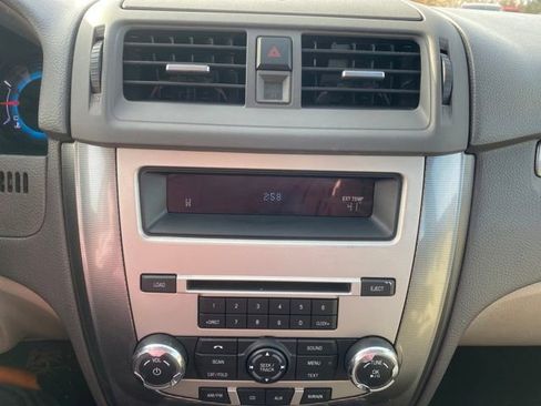 Used 2012 Ford Fusion SEL image 12