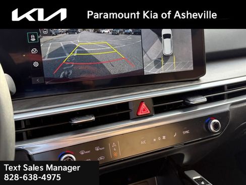 Certified 2025 Kia Sorento SX Prestige w/ Olive Brown Leather Package image 10