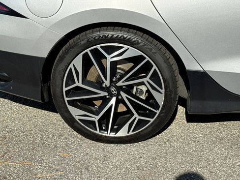 Used 2023 Hyundai Ioniq 6 SEL image 17