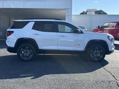 New 2026 GMC Terrain AT4 image 2