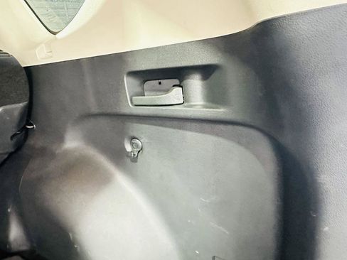 Used 2014 Honda CR-V LX image 26