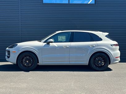 New 2026 Porsche Cayenne