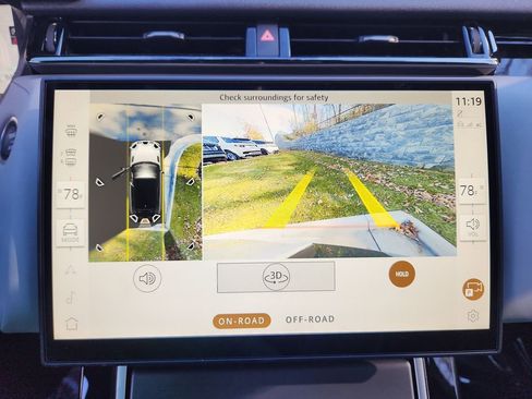 Used 2026 Land Rover Range Rover Velar S AWD/4WD image 22