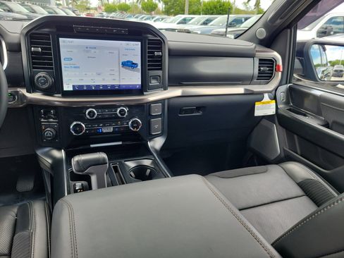 Used 2023 Ford F150 Raptor AWD/4WD image 17