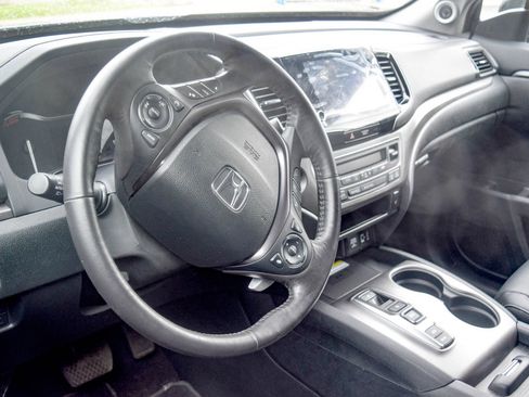 Used 2023 Honda Ridgeline RTL-E image 11