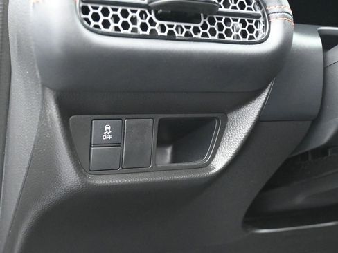 Used 2024 Honda HR-V Sport image 14