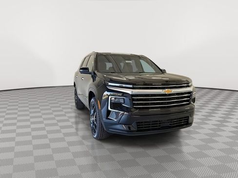 New 2026 Chevrolet Traverse High Country AWD/4WD image 4