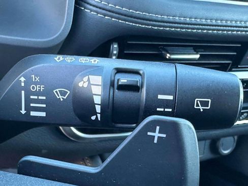 Used 2022 Nissan Rogue SL w/ SL Premium Package image 22