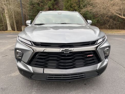 Used 2025 Chevrolet Blazer RS w/ Driver Confidence II Package image 3