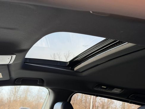 Used 2024 Honda Odyssey Sport image 15