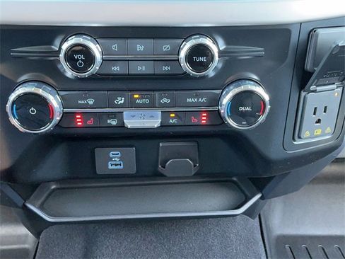 Used 2023 Ford F150 XLT w/ Equipment Group 302A High image 21