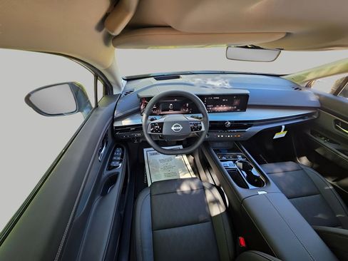 New 2026 Nissan Murano Platinum AWD/4WD image 16