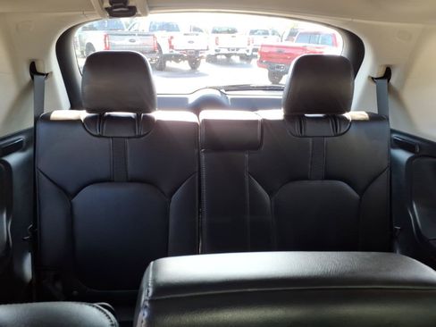 Used 2023 Honda Pilot EX-L image 16