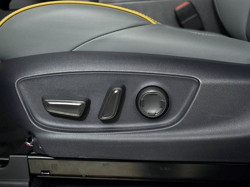 New 2025 Toyota Tacoma Trailhunter image 16