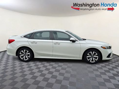 Used 2023 Honda Civic LX image 7