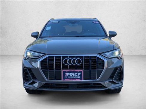 Used 2023 Audi Q3 2.0T Premium AWD/4WD image 2