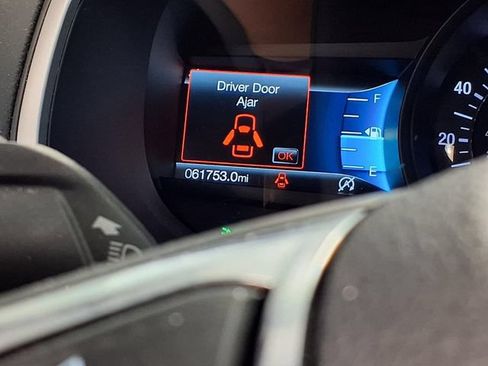 Used 2020 Ford Edge SEL w/ Convenience Package AWD/4WD image 16