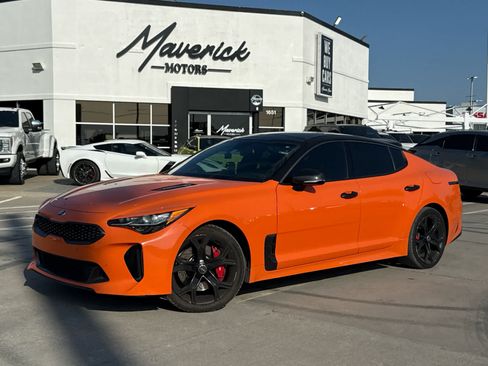 Used 2019 Kia Stinger GTS RWD image 1