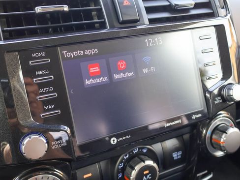 Used 2024 Toyota 4Runner TRD Off-Road image 5