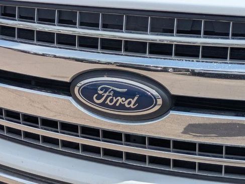 Used 2020 Ford F150 XLT w/ Equipment Group 302A Luxury AWD/4WD image 7