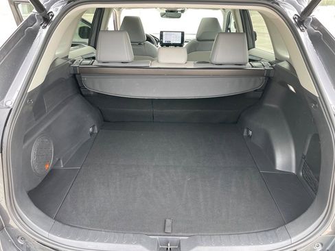Used 2023 Toyota RAV4 Limited image 24