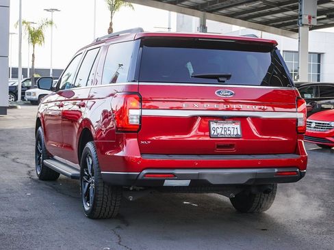 Used 2022 Ford Expedition XLT image 5