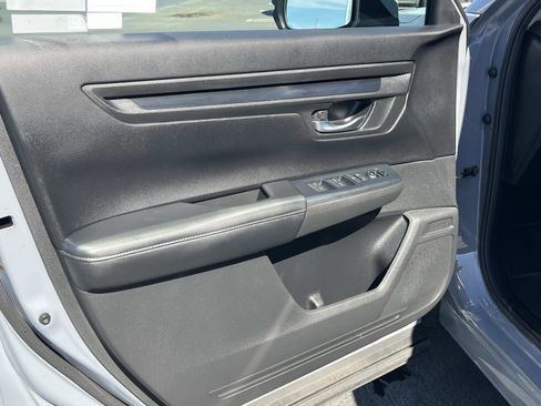 Certified 2023 Honda CR-V EX image 6