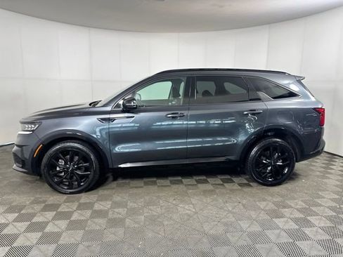Used 2023 Kia Sorento SX image 6