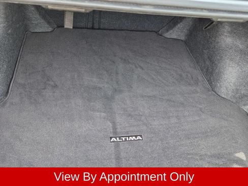 Used 2025 Nissan Altima 2.5 SV FWD image 28