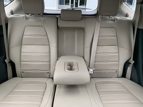 Used 2021 Honda CR-V Touring image 32
