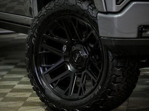 New 2026 GMC Sierra 1500 AT4 w/ Technology Package image 3