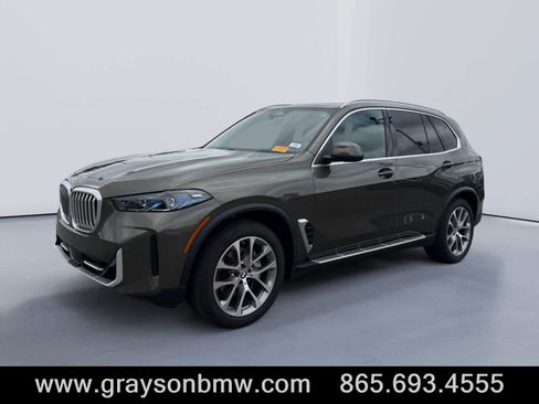 Used 2026 BMW X5 xDrive40i AWD/4WD image 7