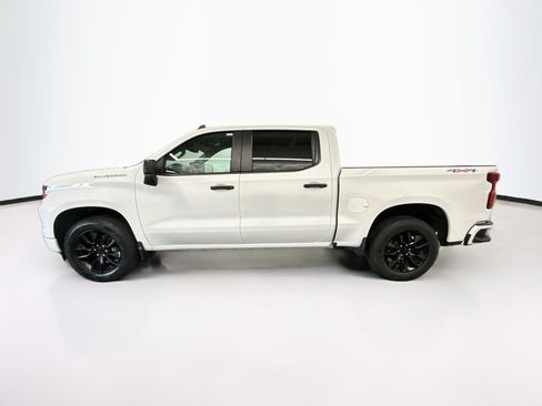 Used 2023 Chevrolet Silverado 1500 Custom AWD/4WD image 4