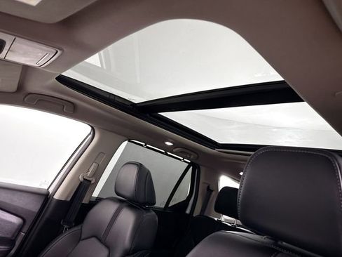 Used 2024 Honda Pilot Touring image 47