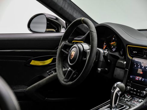 Used 2018 Porsche 911 GT2 RS w/ Weissach Package RWD image 63