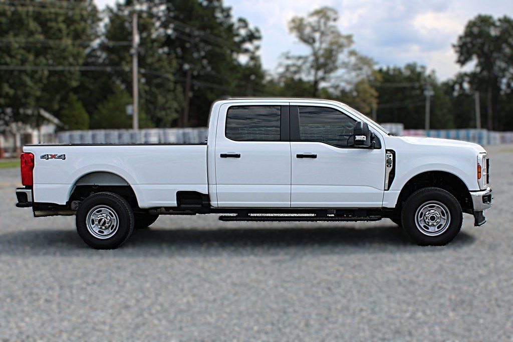 Used 2026 Ford F250 XL w/ XL Chrome Package AWD/4WD image 5